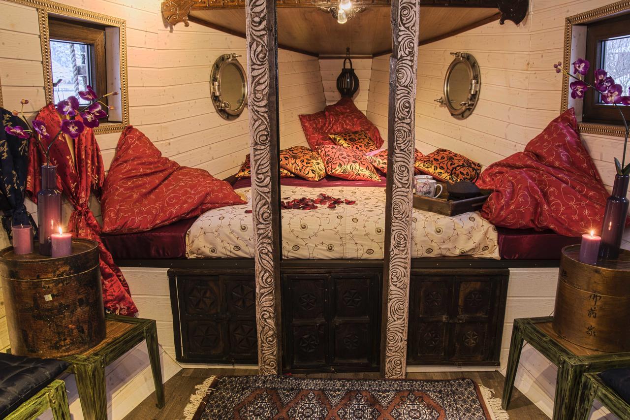 Crazy Lounge Bnb Aigle Exterior foto