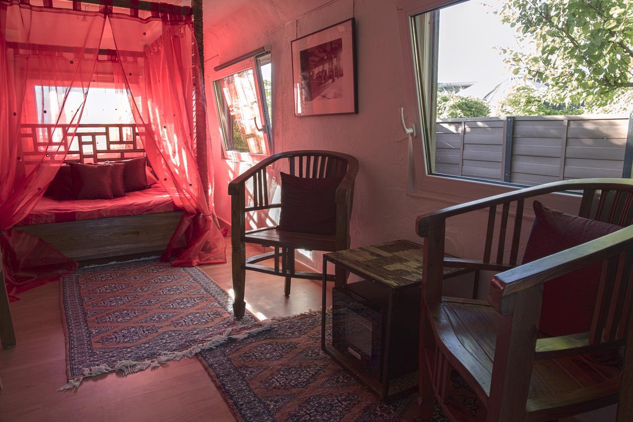 Crazy Lounge Bnb Aigle Exterior foto